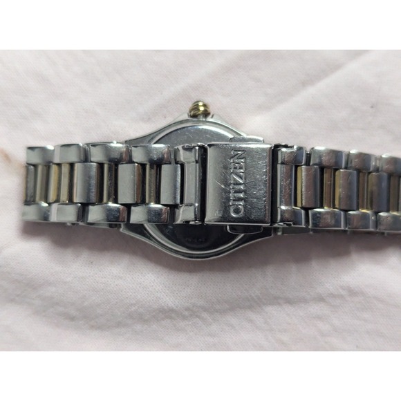 WORKING Citizen Eco-drive‎ Diamond accent 2 tone Womens mother of pearl Watch main image 10